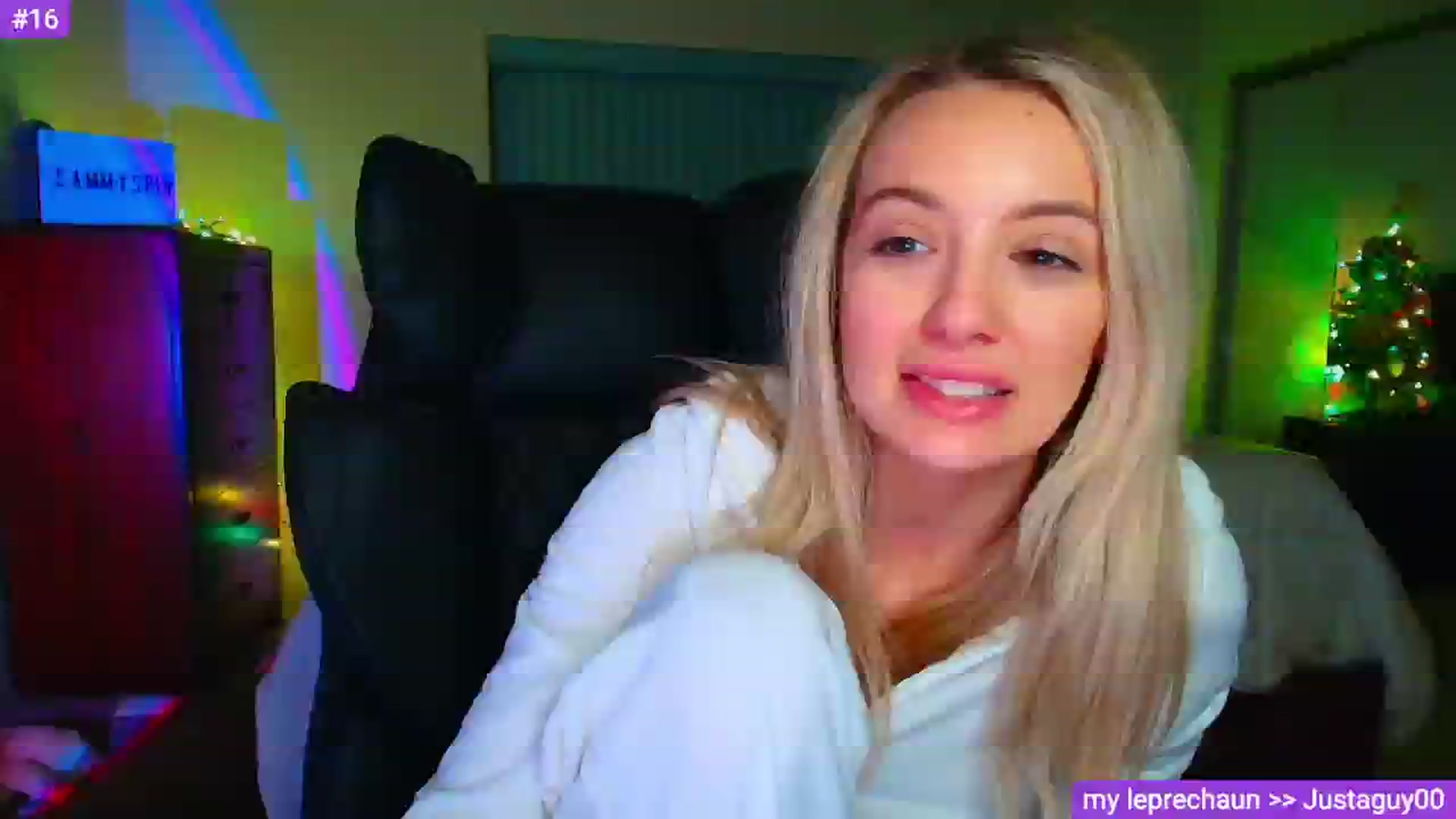 Gallery image thumbnail from Sammy_gray's myfreecams stream on, 03/16/2026, 08:24 image 6 of 20