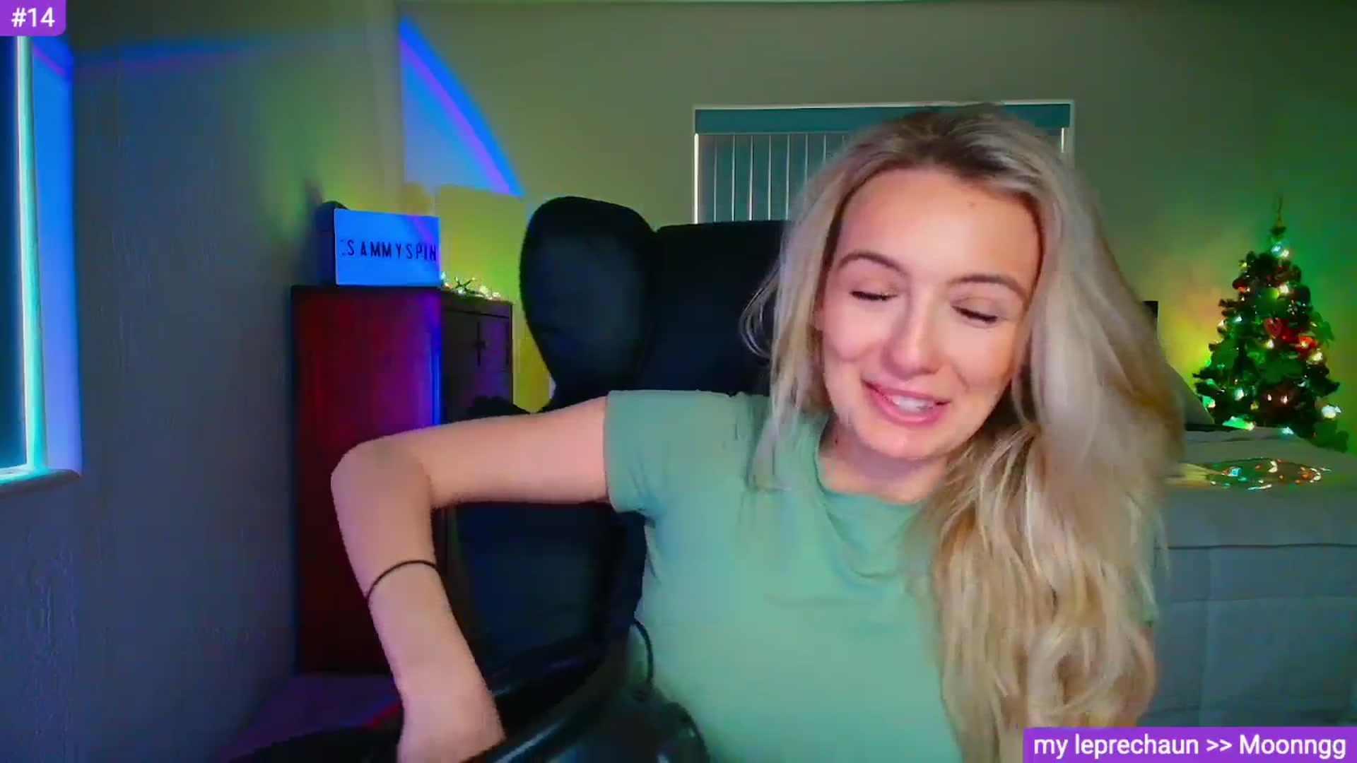Gallery image thumbnail from Sammy_gray's myfreecams stream on, 03/18/2026, 24:13 image 12 of 20