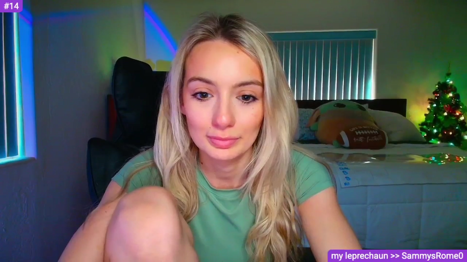 Gallery image thumbnail from Sammy_gray's myfreecams stream on, 03/18/2026, 24:13 image 15 of 20