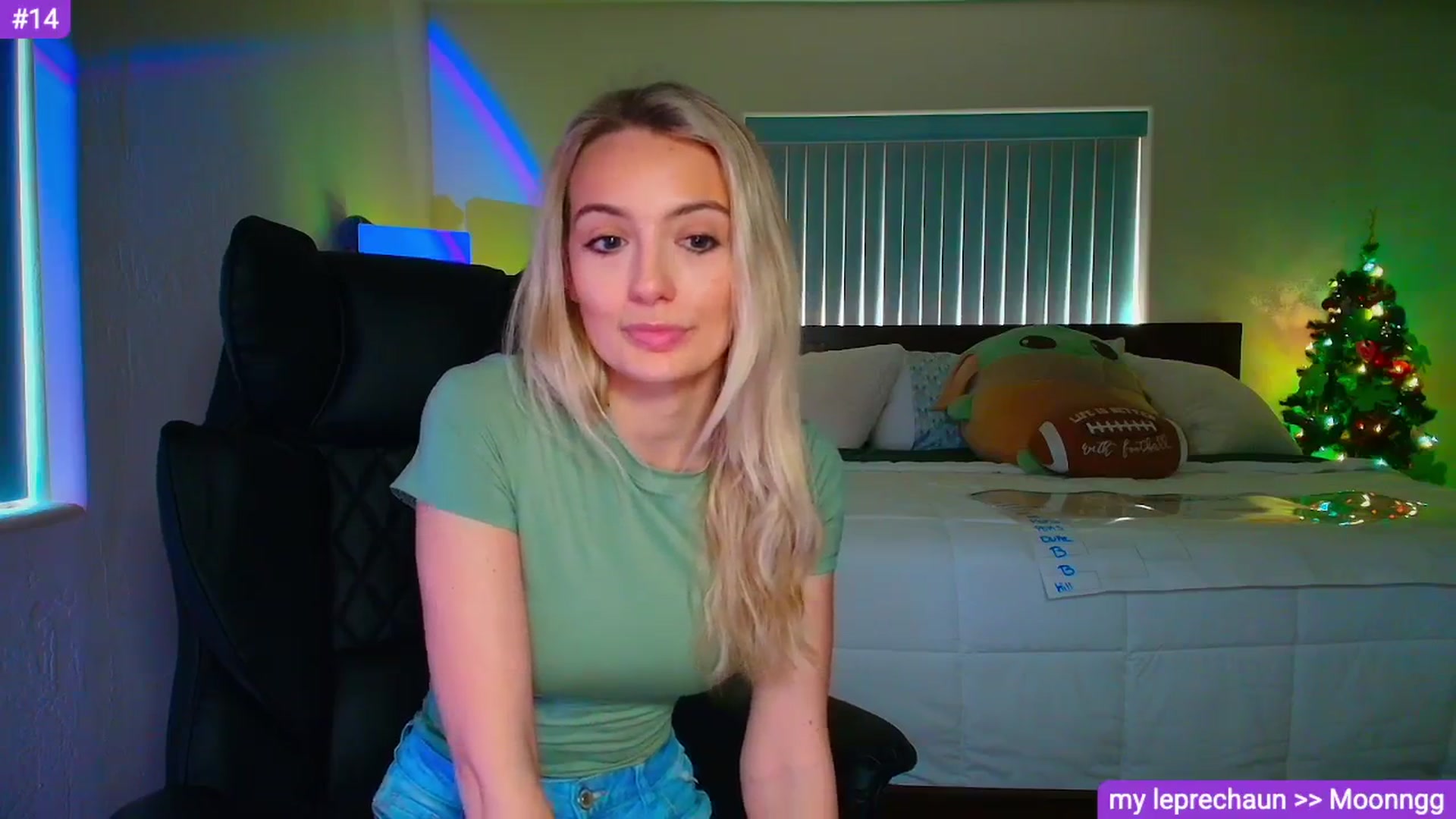 Gallery image thumbnail from Sammy_gray's myfreecams stream on, 03/18/2026, 24:13 image 11 of 20