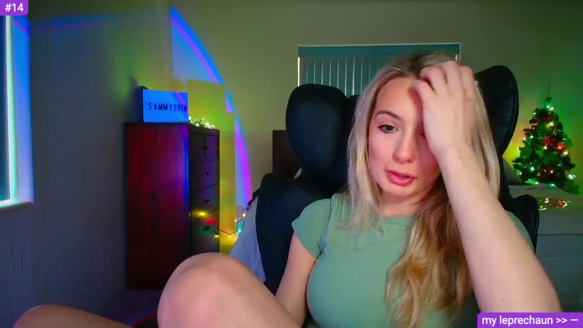 Gallery image thumbnail from Sammy_gray's myfreecams stream on, 03/18/2026, 24:13 image 5 of 20