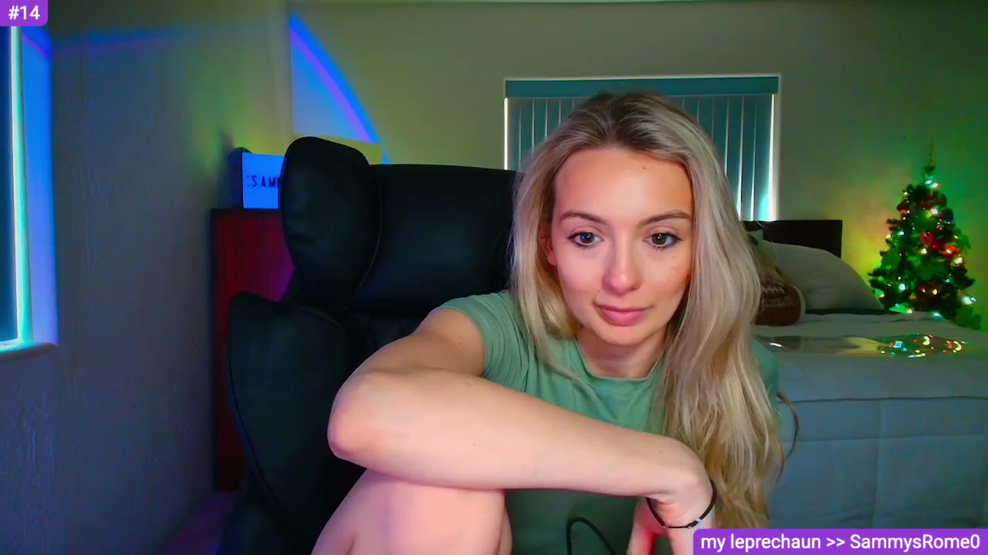 Gallery image thumbnail from Sammy_gray's myfreecams stream on, 03/18/2026, 24:13 image 13 of 20