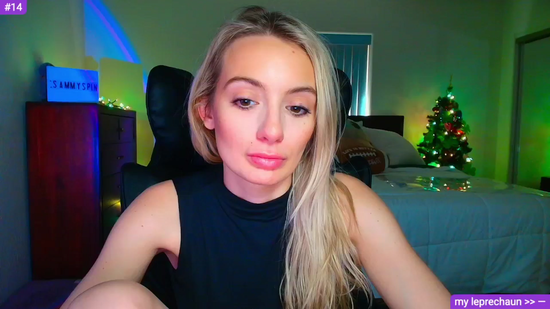 Gallery image thumbnail from Sammy_gray's myfreecams stream on, 03/19/2026, 01:08 image 1 of 20