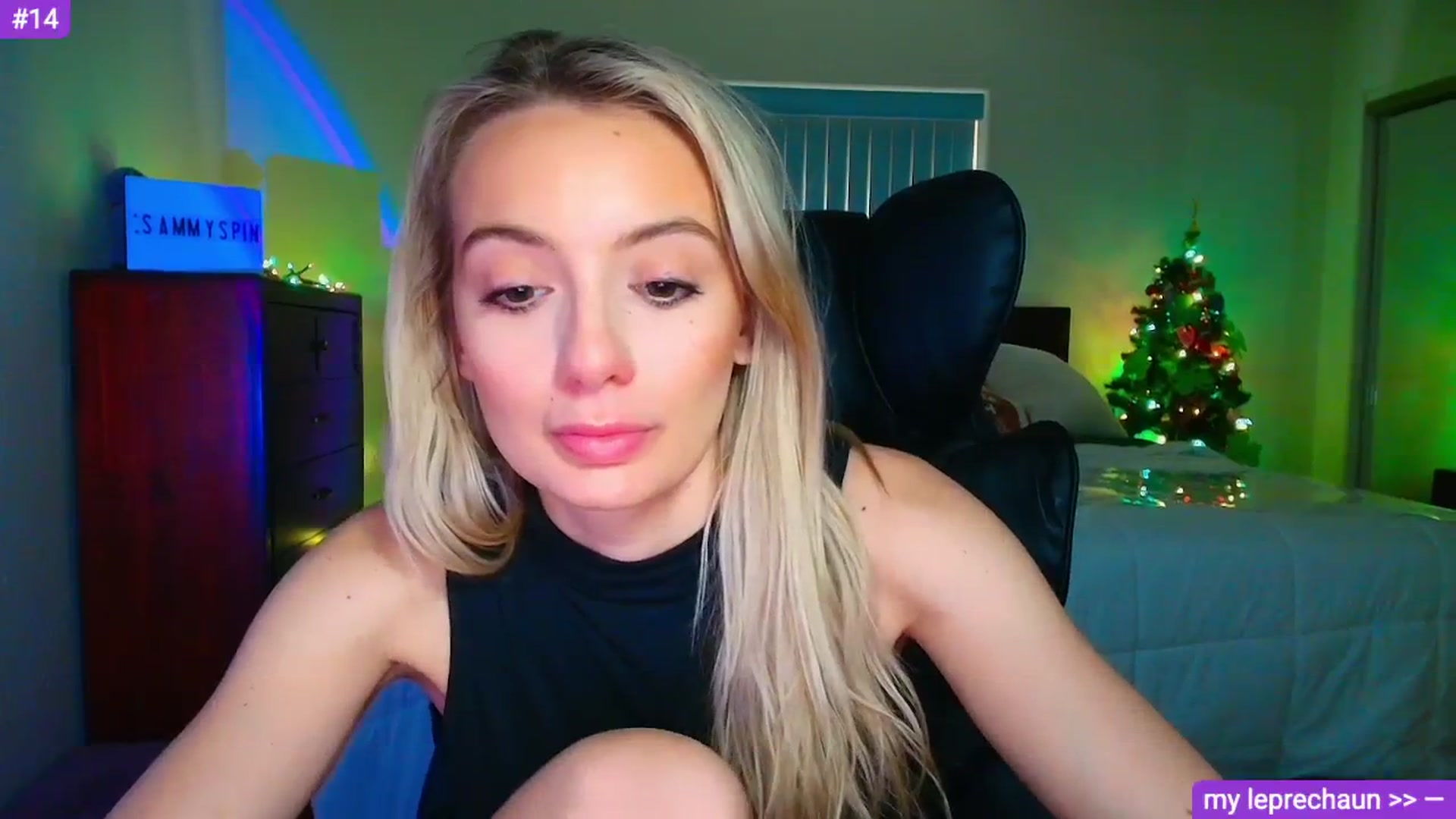 Gallery image thumbnail from Sammy_gray's myfreecams stream on, 03/19/2026, 01:08 image 2 of 20