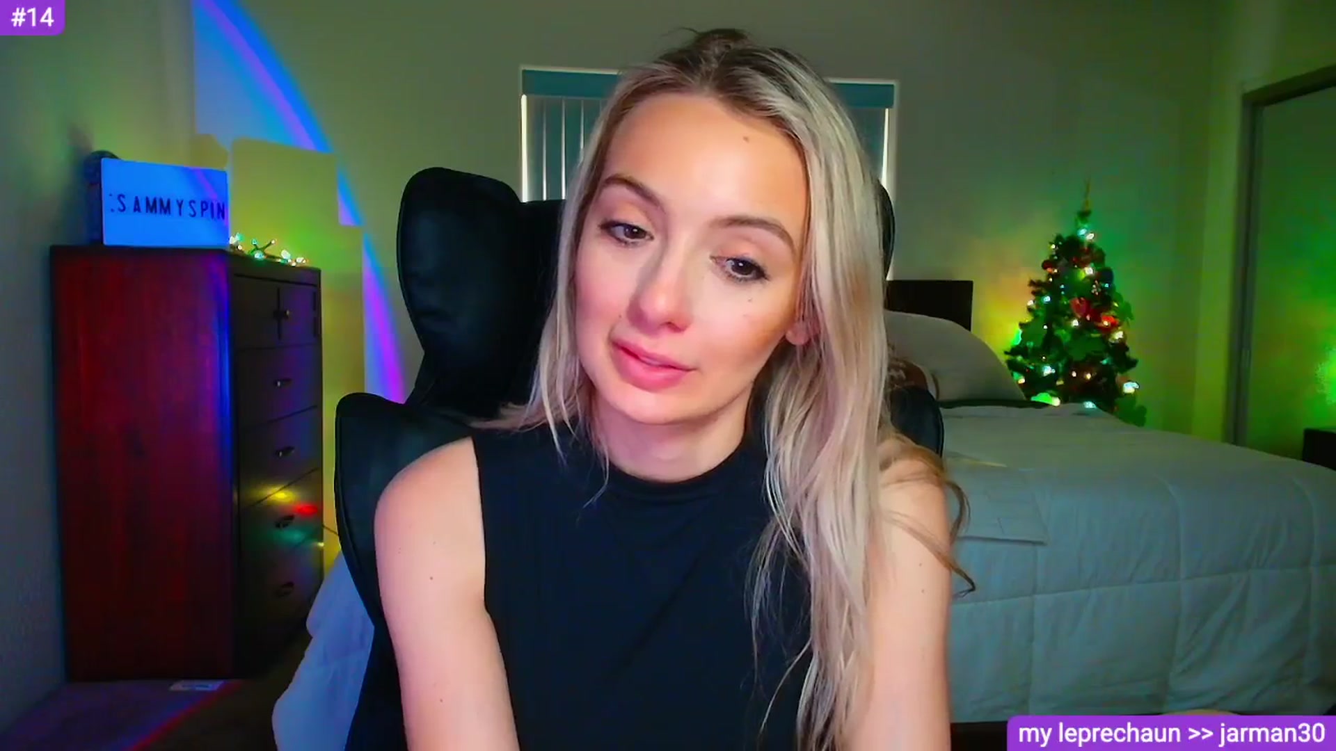 Gallery image thumbnail from Sammy_gray's myfreecams stream on, 03/19/2026, 01:08 image 9 of 20