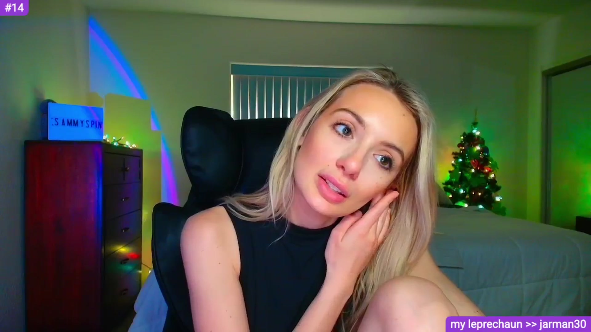Gallery image thumbnail from Sammy_gray's myfreecams stream on, 03/19/2026, 01:08 image 10 of 20
