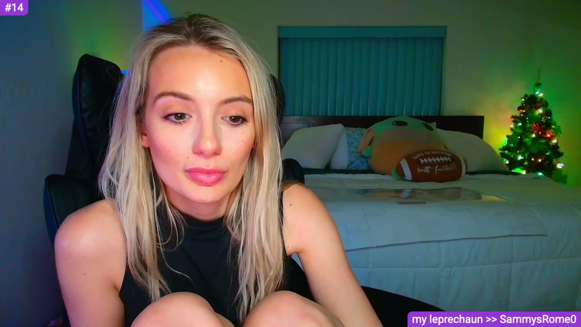 Gallery image thumbnail from Sammy_gray's myfreecams stream on, 03/19/2026, 03:09 image 9 of 20