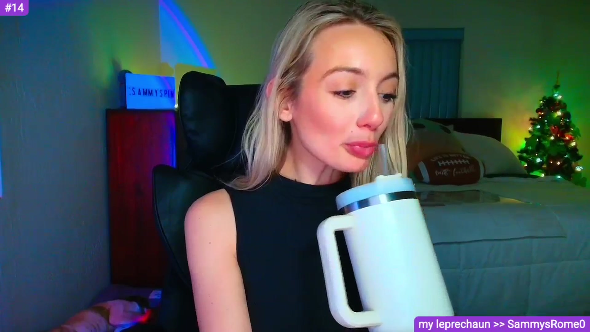 Gallery image thumbnail from Sammy_gray's myfreecams stream on, 03/19/2026, 03:09 image 13 of 20