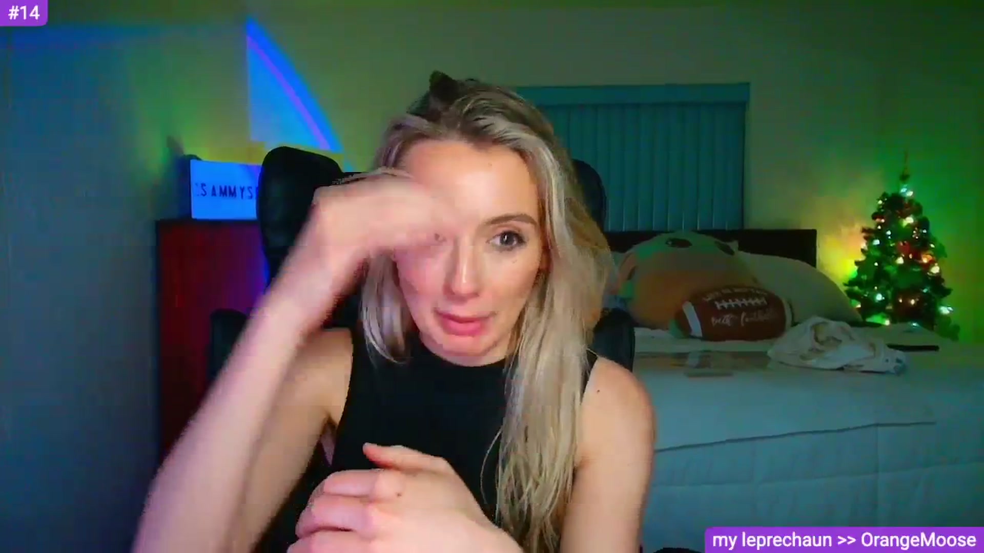 Gallery image thumbnail from Sammy_gray's myfreecams stream on, 03/19/2026, 07:10 image 16 of 20