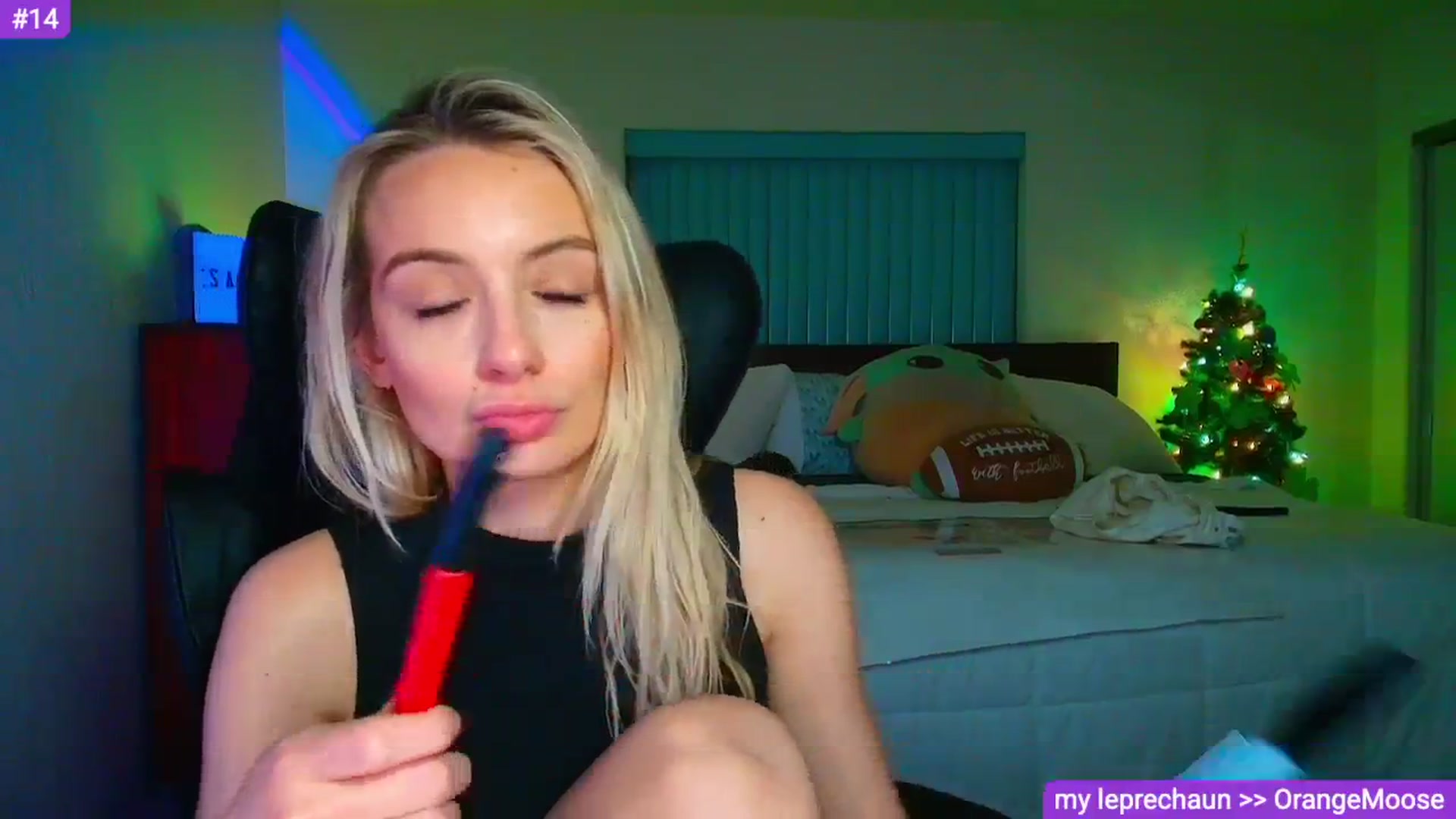 Gallery image thumbnail from Sammy_gray's myfreecams stream on, 03/19/2026, 07:10 image 15 of 20