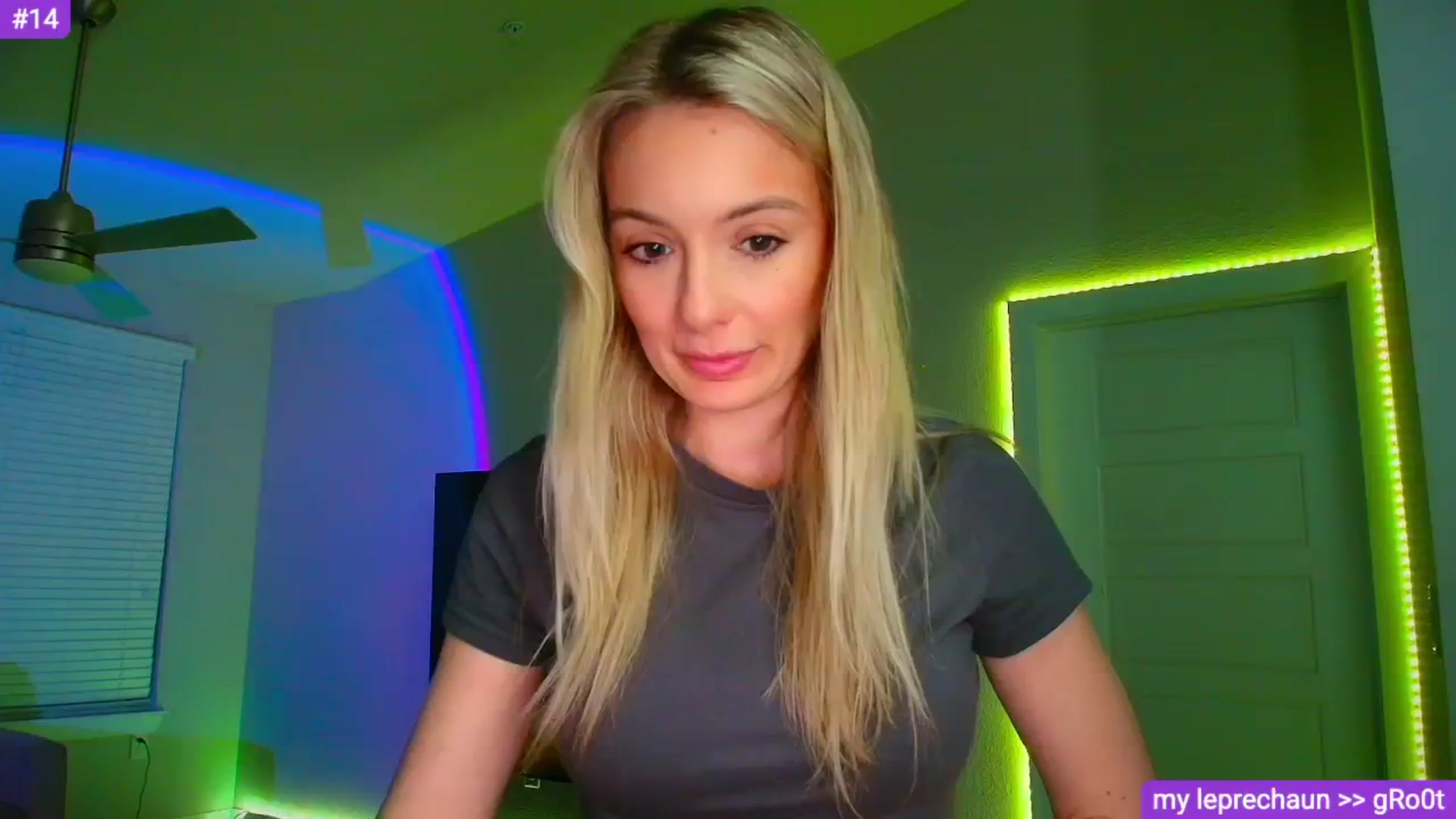 Gallery image thumbnail from Sammy_gray's myfreecams stream on, 03/20/2026, 04:24 image 1 of 20