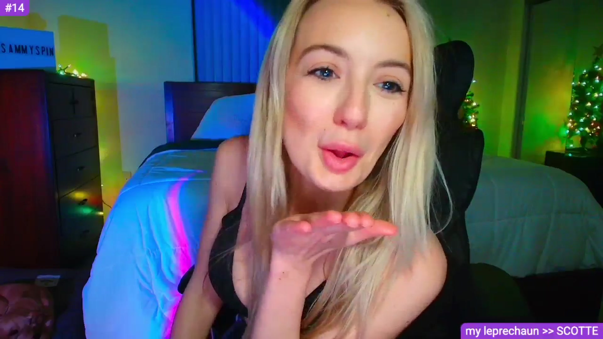 Gallery image thumbnail from Sammy_gray's myfreecams stream on, 03/20/2026, 05:44 image 15 of 20
