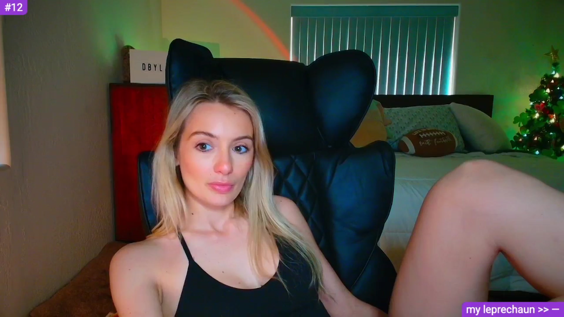Gallery image thumbnail from Sammy_gray's myfreecams stream on, 03/24/2026, 24:00 image 18 of 20