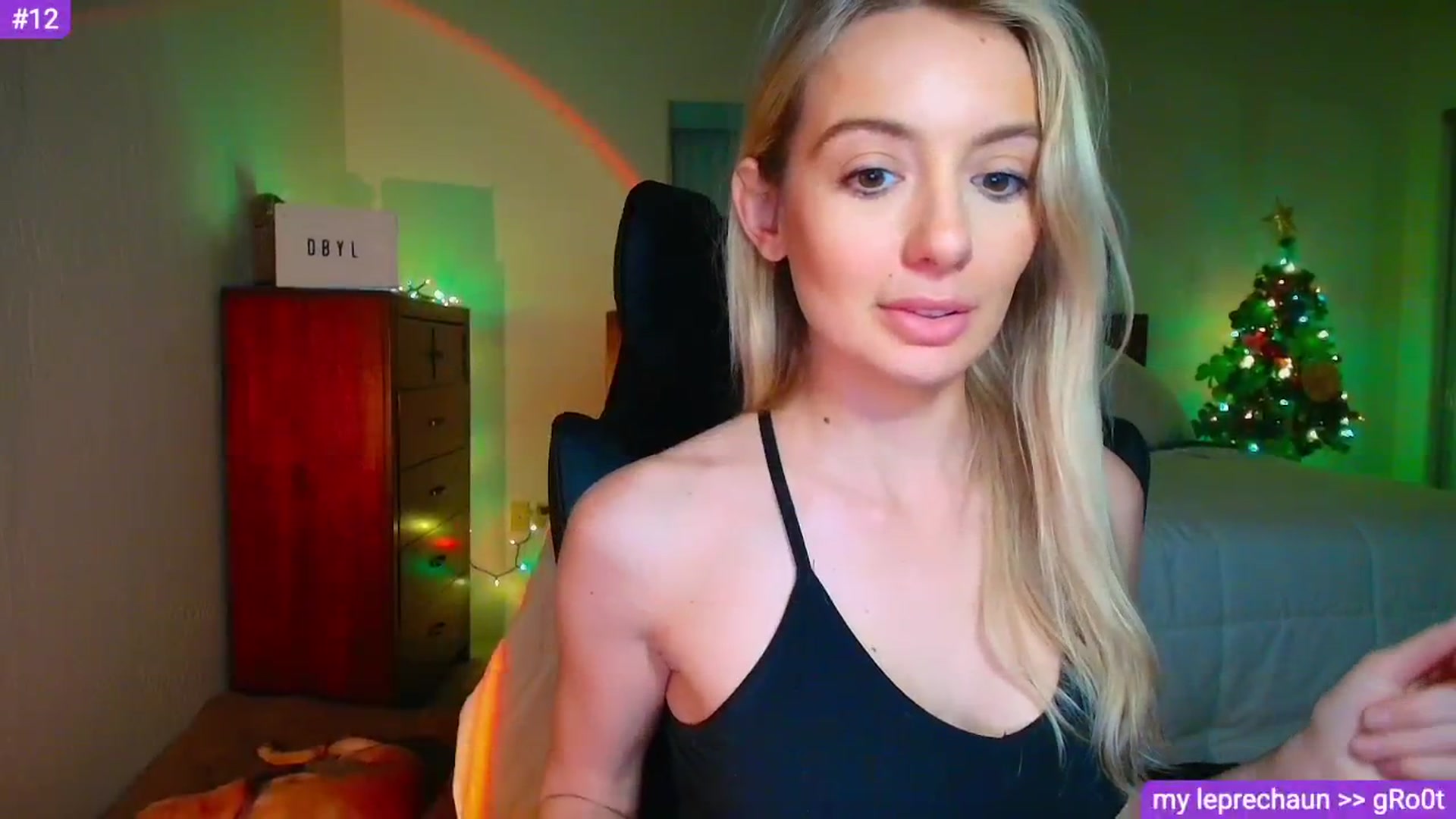 Gallery image thumbnail from Sammy_gray's myfreecams stream on, 03/24/2026, 01:50 image 17 of 20