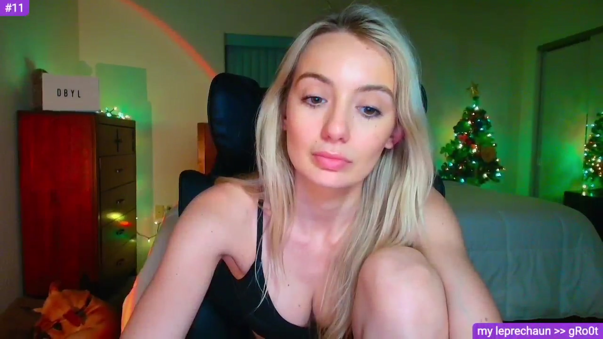 Gallery image thumbnail from Sammy_gray's myfreecams stream on, 03/24/2026, 05:25 image 19 of 20