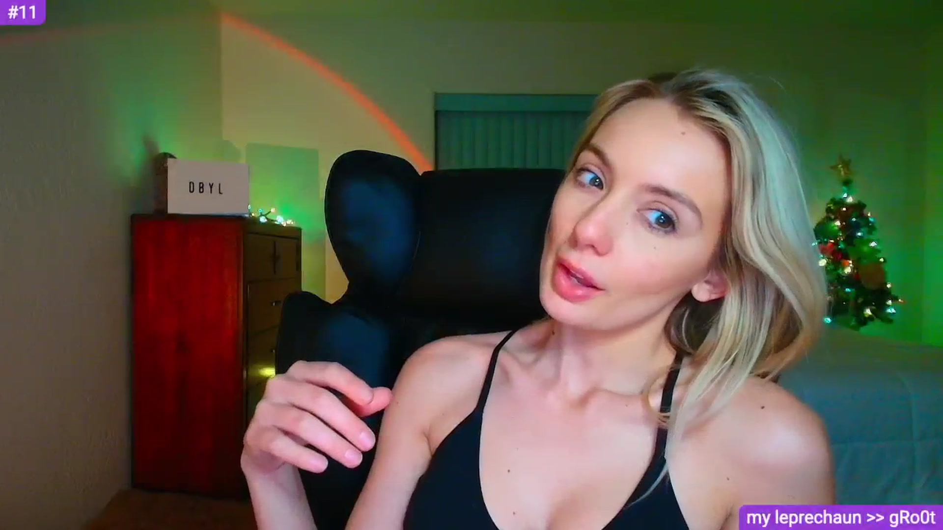 Gallery image thumbnail from Sammy_gray's myfreecams stream on, 03/24/2026, 05:25 image 9 of 20