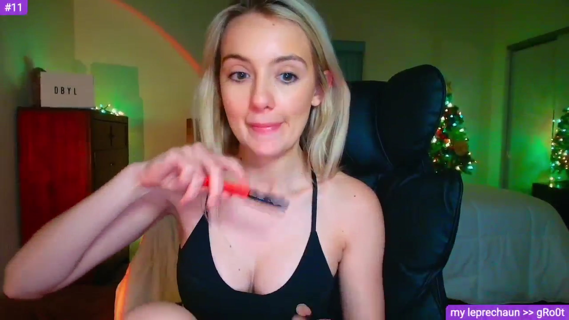 Gallery image thumbnail from Sammy_gray's myfreecams stream on, 03/24/2026, 05:25 image 15 of 20