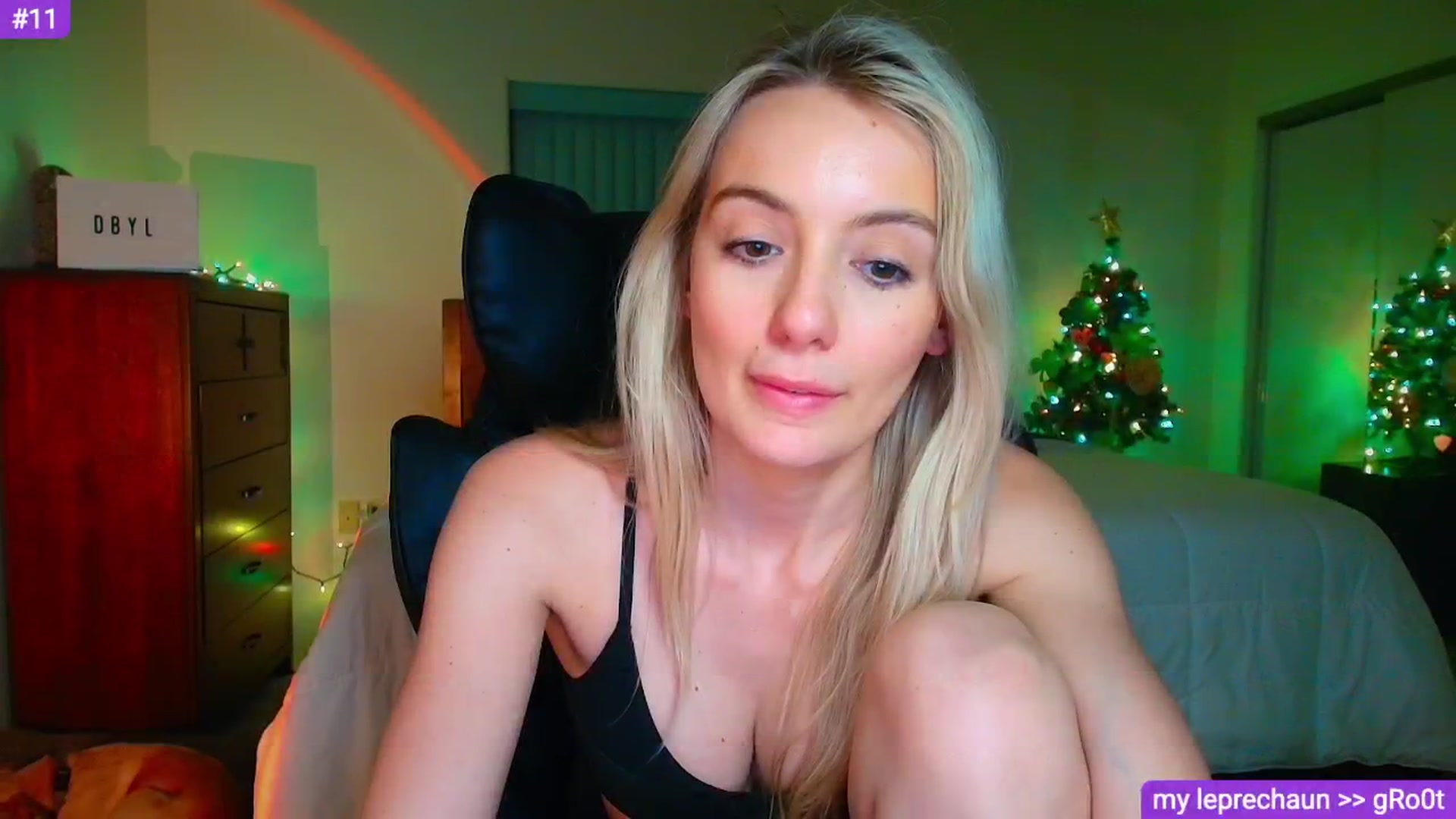 Gallery image thumbnail from Sammy_gray's myfreecams stream on, 03/24/2026, 05:25 image 20 of 20