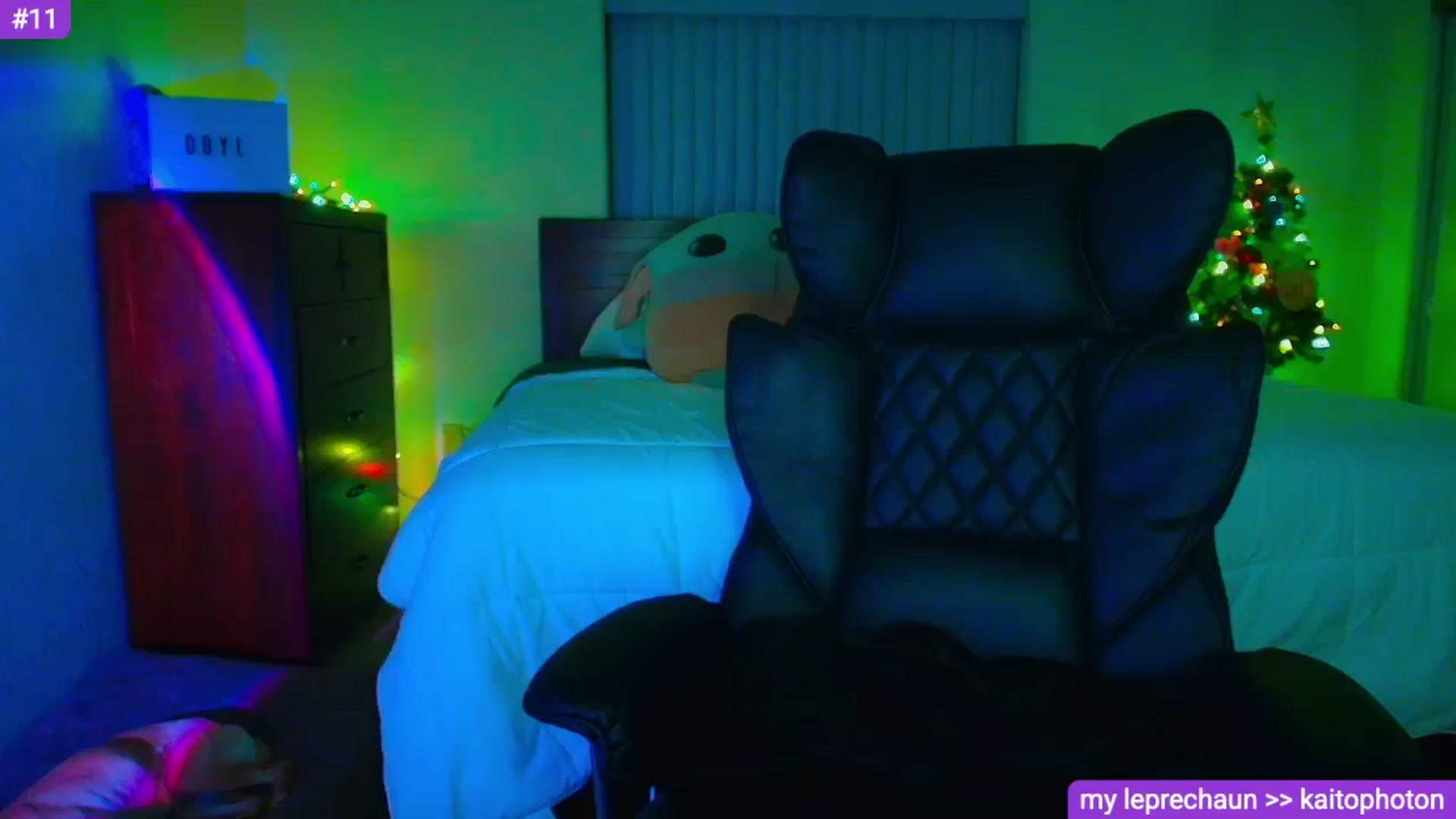 Gallery image thumbnail from Sammy_gray's myfreecams stream on, 03/25/2026, 04:42 image 17 of 20