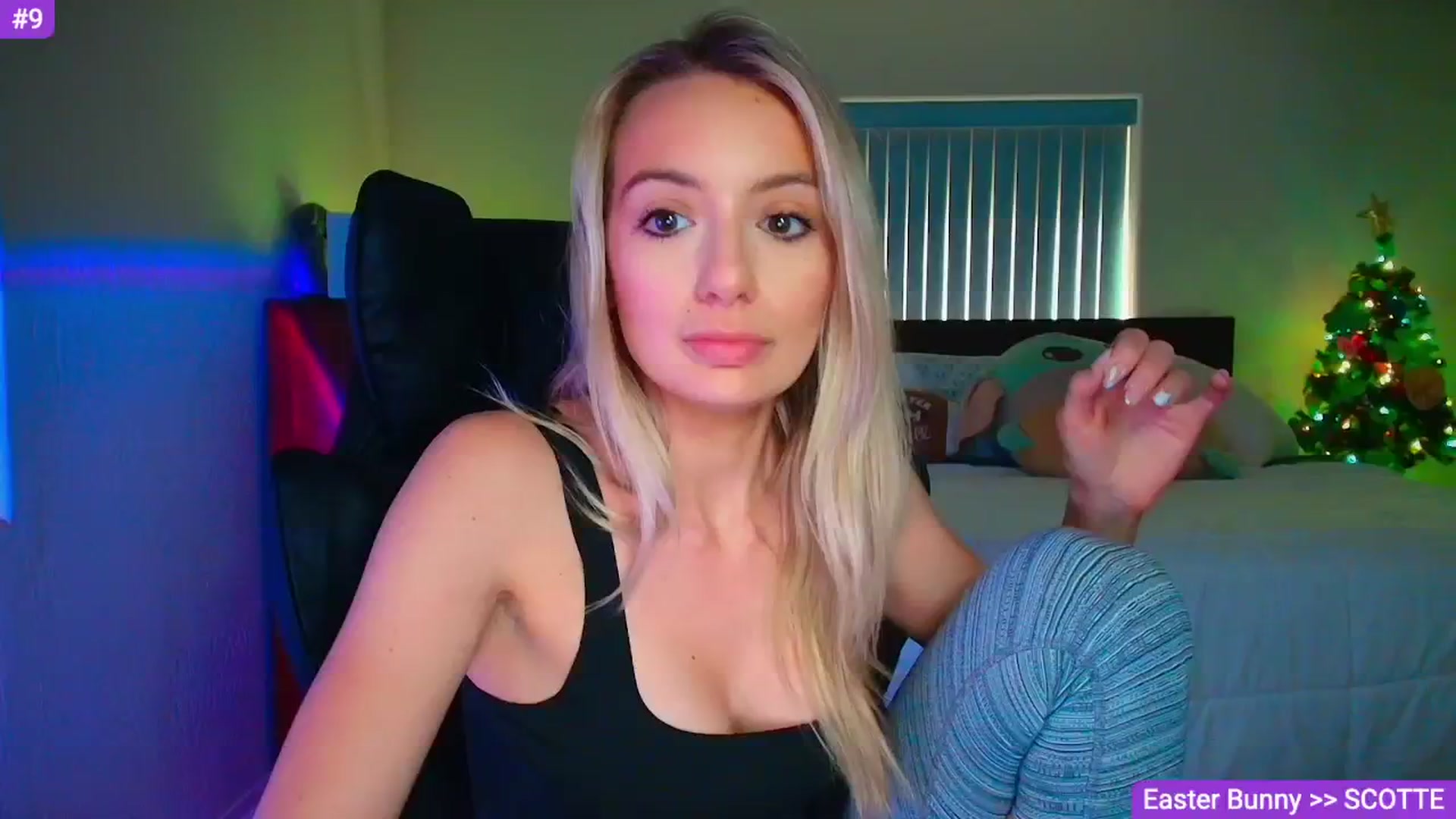 Gallery image thumbnail from Sammy_gray's myfreecams stream on, 03/27/2026, 01:13 image 6 of 20