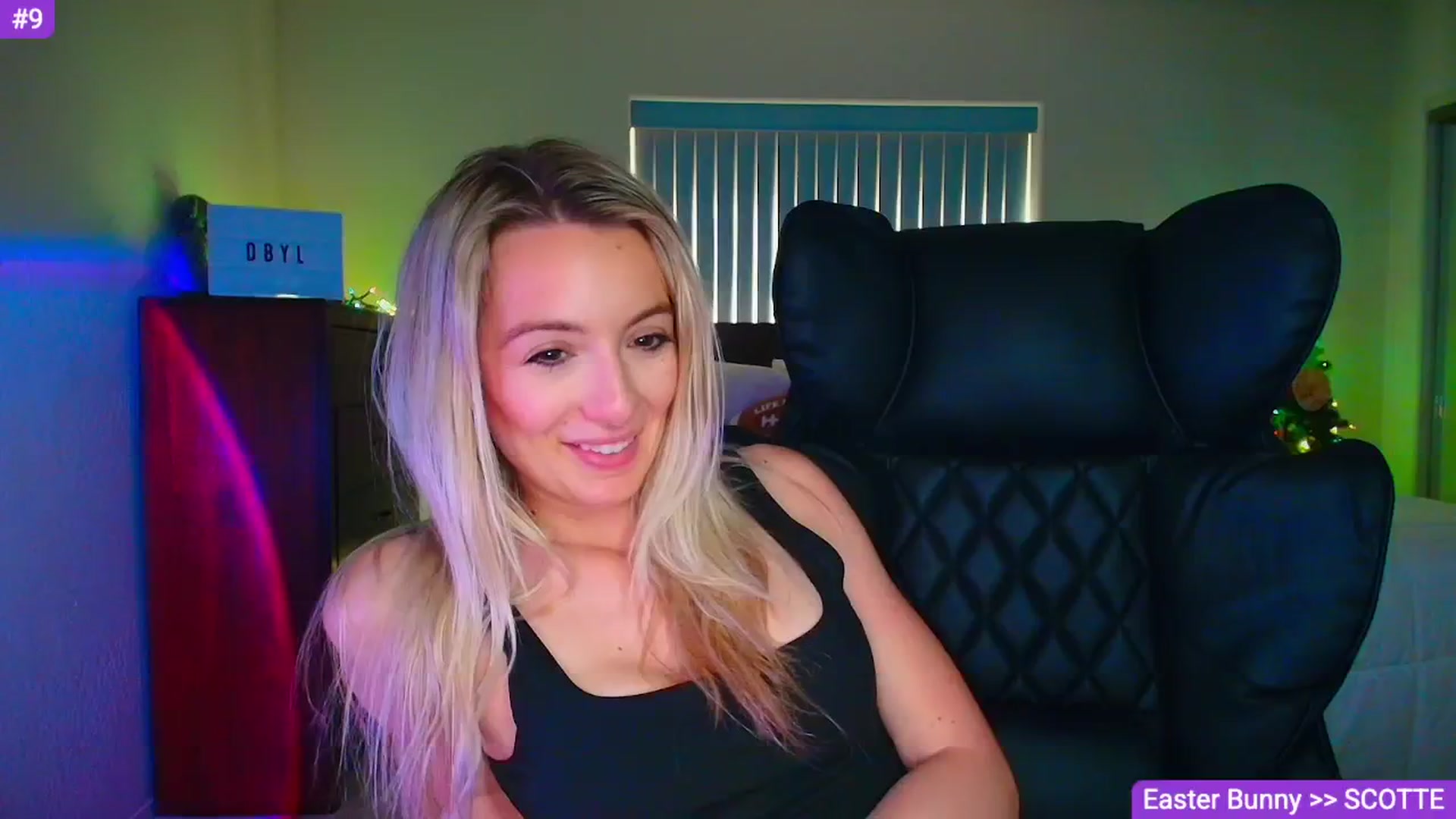 Gallery image thumbnail from Sammy_gray's myfreecams stream on, 03/27/2026, 01:13 image 13 of 20