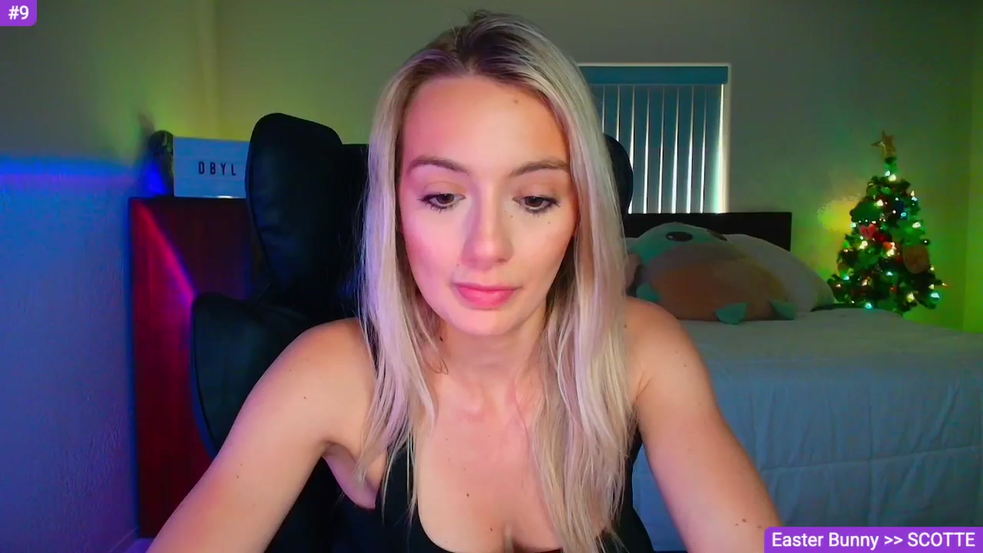 Gallery image thumbnail from Sammy_gray's myfreecams stream on, 03/27/2026, 01:13 image 7 of 20