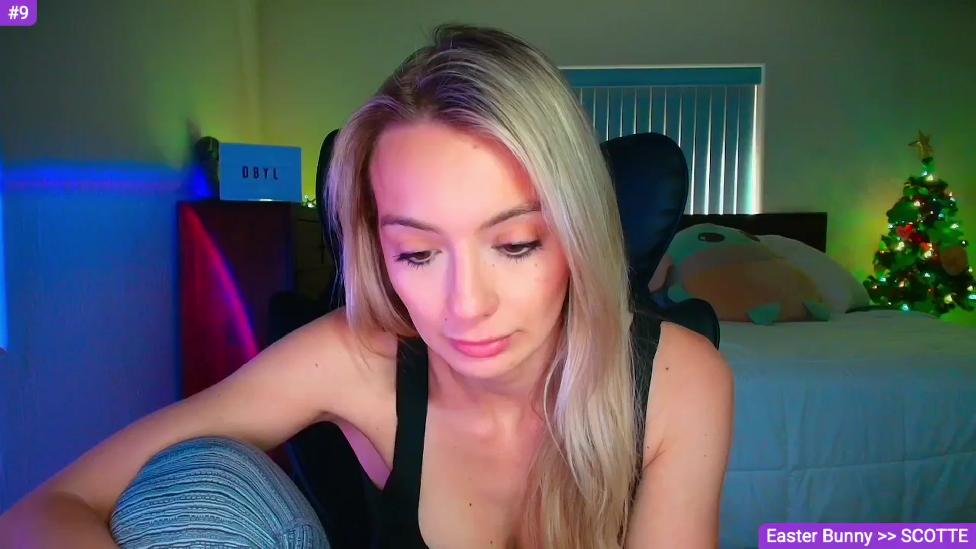 Gallery image thumbnail from Sammy_gray's myfreecams stream on, 03/27/2026, 01:13 image 4 of 20