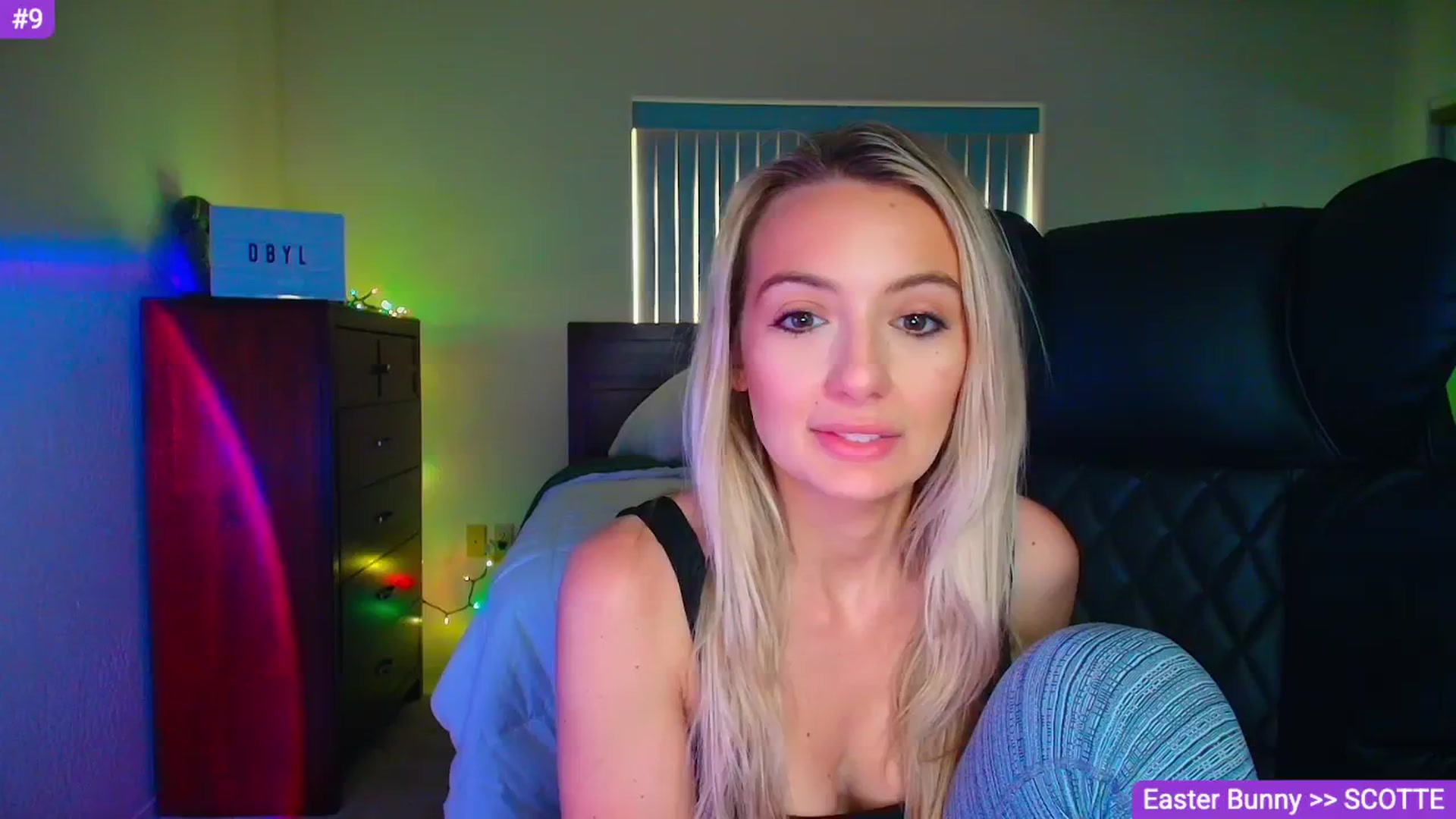 Gallery image thumbnail from Sammy_gray's myfreecams stream on, 03/27/2026, 01:13 image 16 of 20