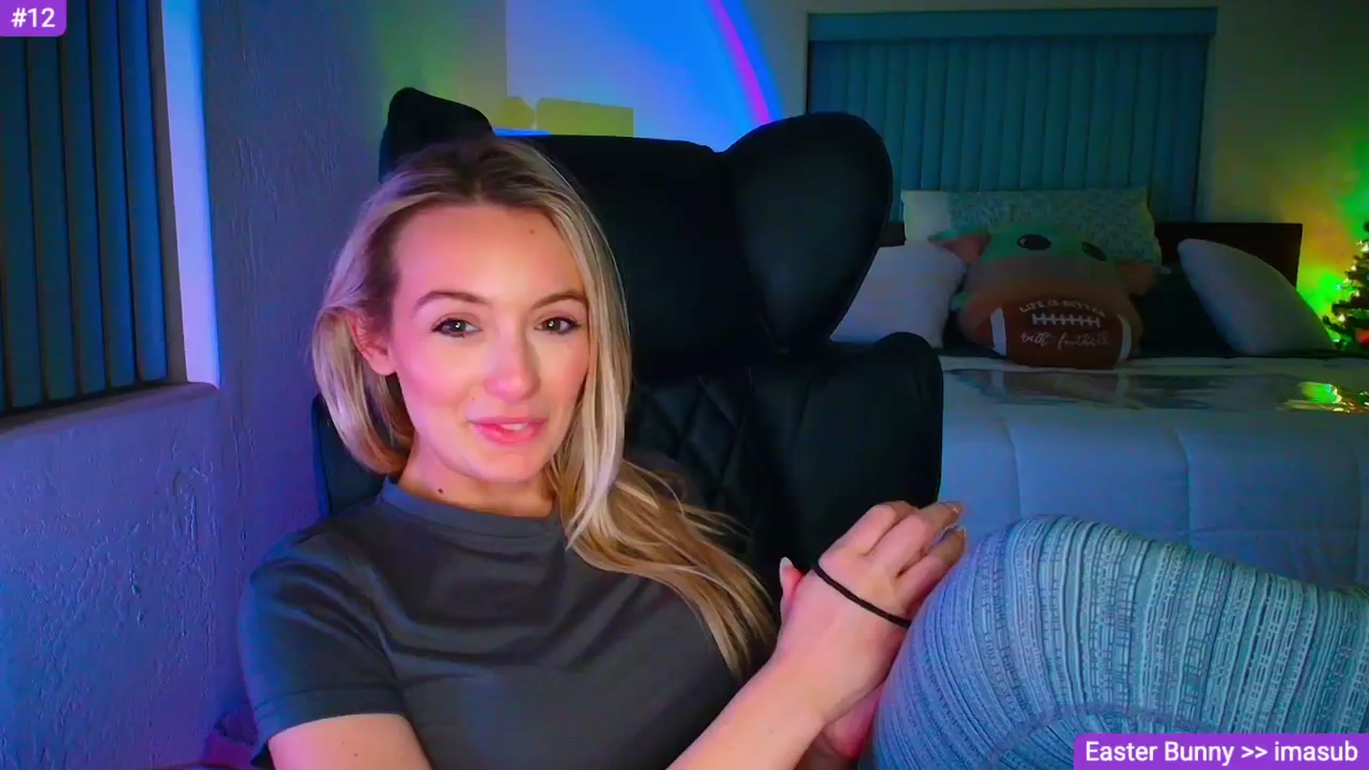 Gallery image thumbnail from Sammy_gray's myfreecams stream on, 03/30/2026, 07:34 image 17 of 20