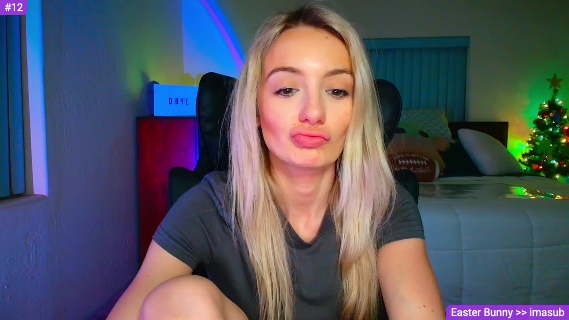 Gallery image thumbnail from Sammy_gray's myfreecams stream on, 04/01/2026, 03:27 image 18 of 20
