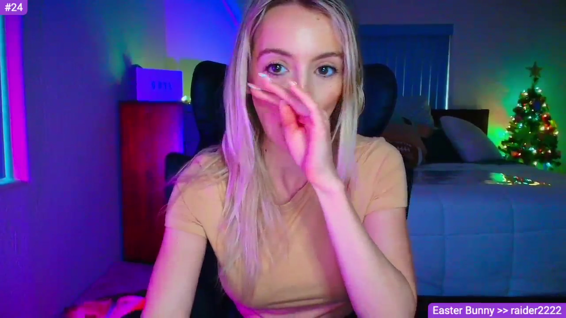 Gallery image thumbnail from Sammy_gray's myfreecams stream on, 04/03/2026, 02:51 image 6 of 20
