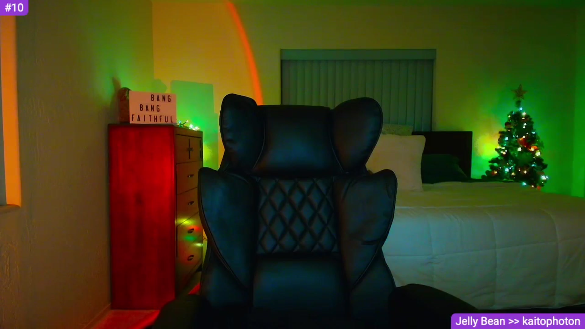 Gallery image thumbnail from Sammy_gray's myfreecams stream on, 04/10/2026, 03:51 image 17 of 20