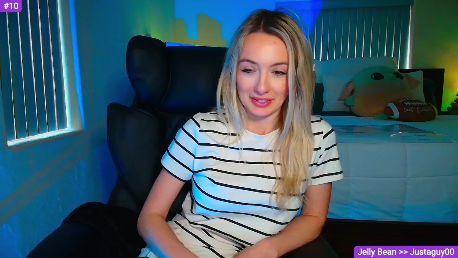 Gallery image thumbnail from Sammy_gray's myfreecams stream on, 04/11/2026, 24:00 image 15 of 20