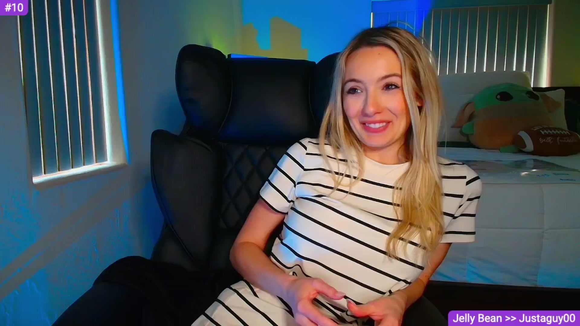 Gallery image thumbnail from Sammy_gray's myfreecams stream on, 04/11/2026, 24:00 image 18 of 20