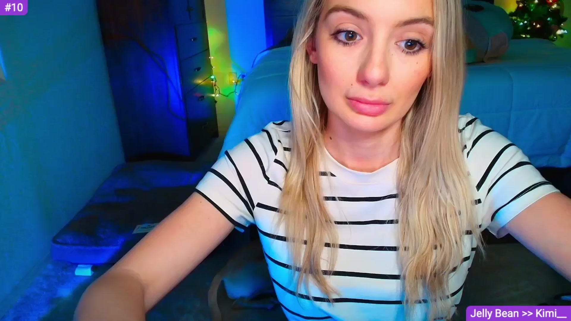 Gallery image thumbnail from Sammy_gray's myfreecams stream on, 04/11/2026, 05:51 image 8 of 20
