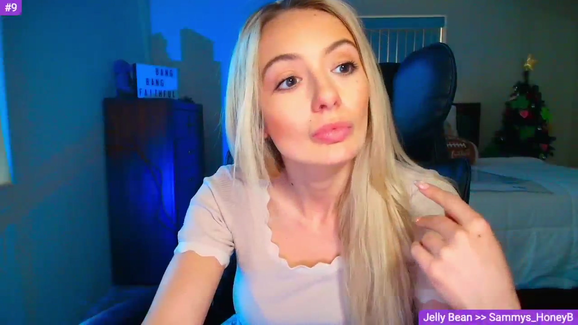 Gallery image thumbnail from Sammy_gray's myfreecams stream on, 04/11/2026, 23:39 image 12 of 20