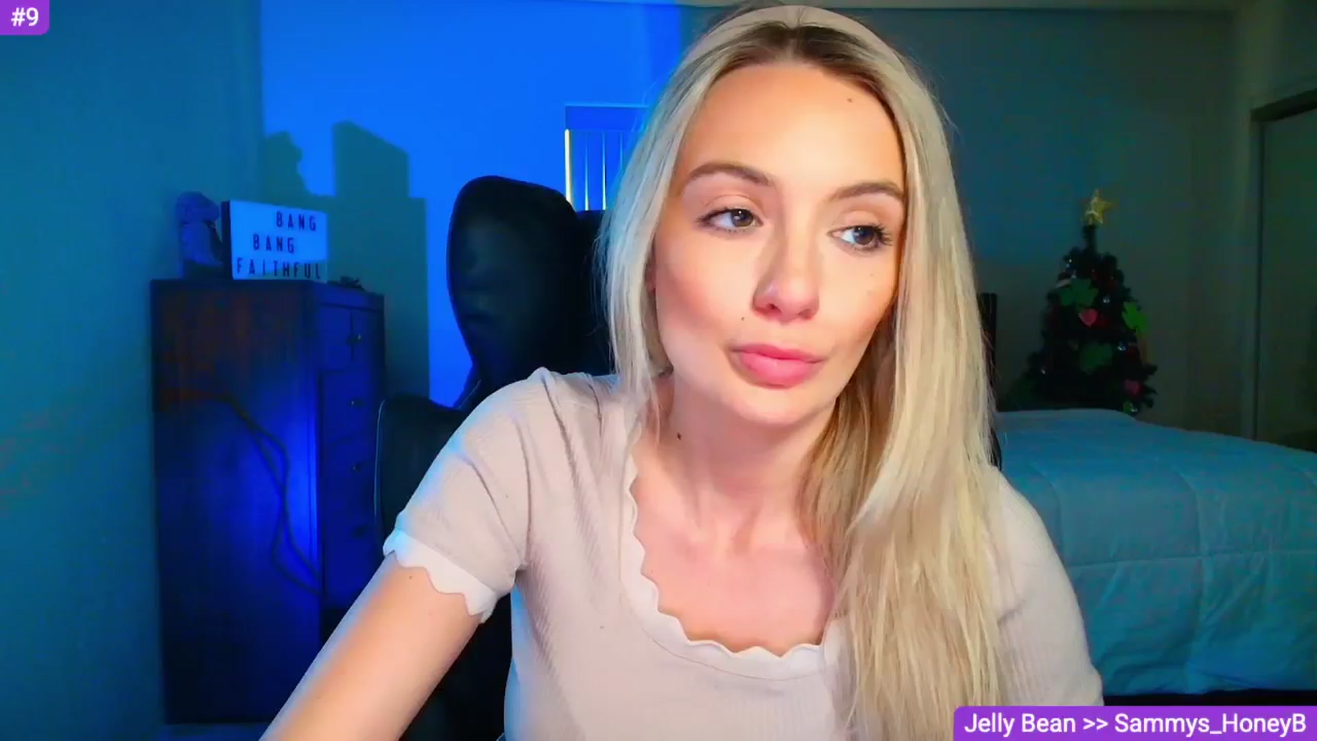 Gallery image thumbnail from Sammy_gray's myfreecams stream on, 04/12/2026, 01:45 image 4 of 20