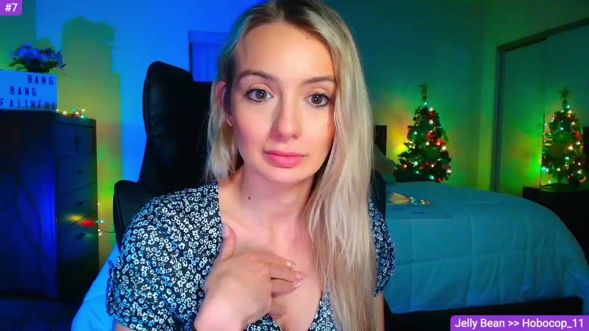 Gallery image thumbnail from Sammy_gray's myfreecams stream on, 04/17/2026, 03:41 image 16 of 20