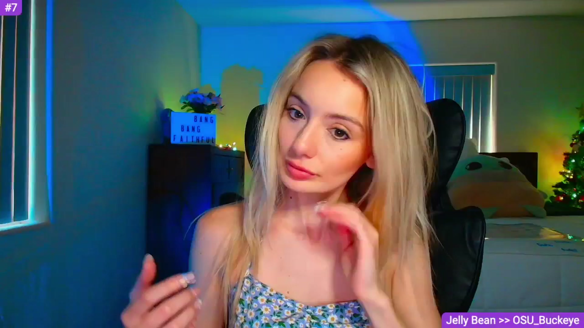 Gallery image thumbnail from Sammy_gray's myfreecams stream on, 04/18/2026, 02:23 image 1 of 20