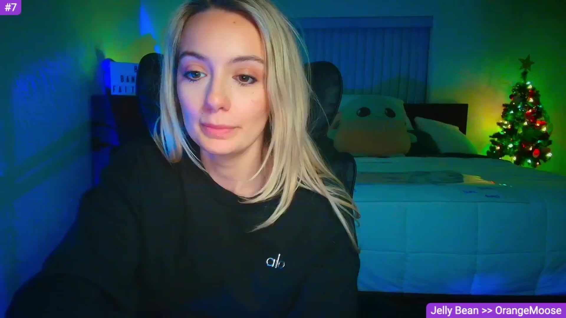 Gallery image thumbnail from Sammy_gray's myfreecams stream on, 04/20/2026, 06:03 image 3 of 20