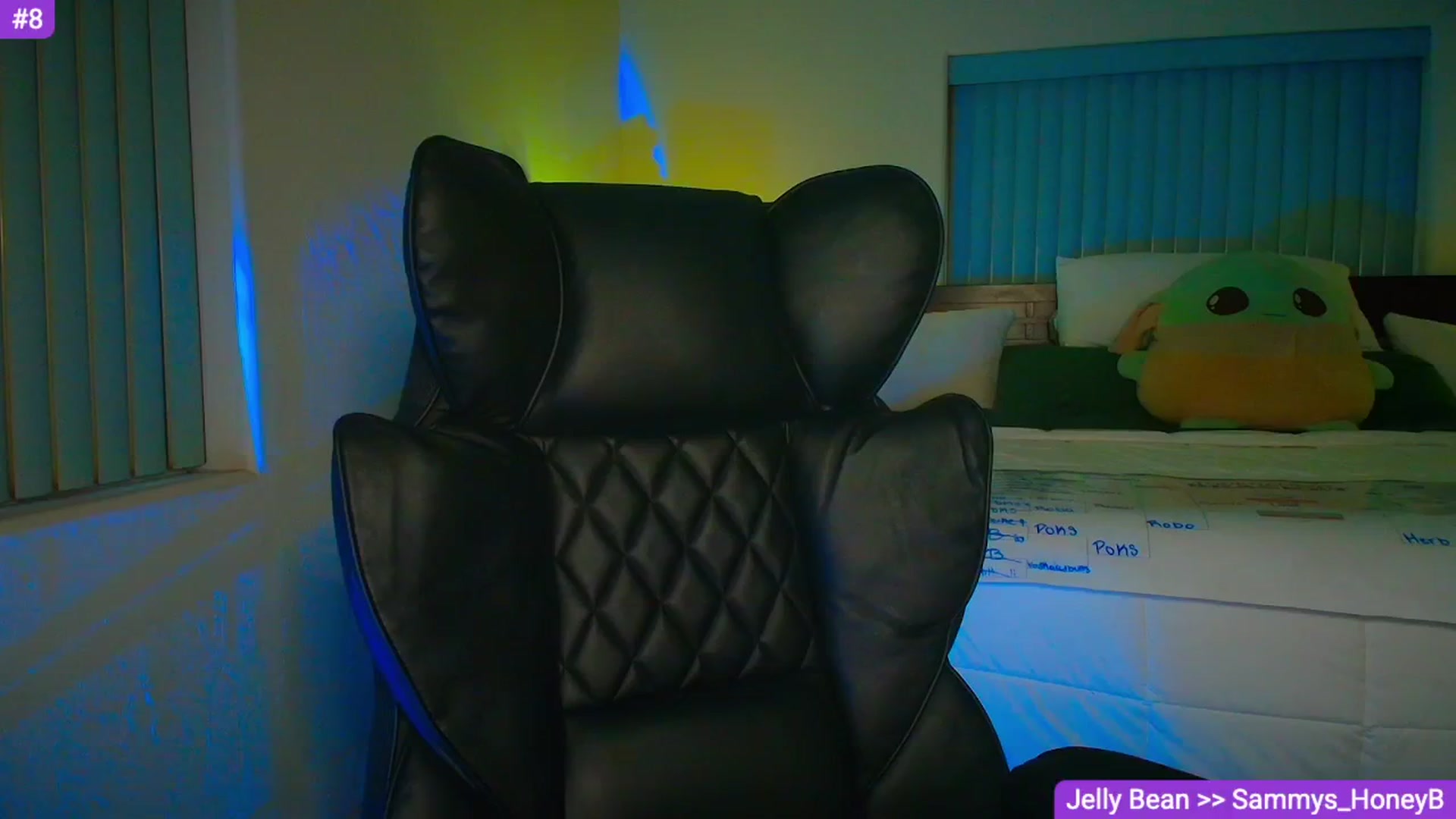 Gallery image thumbnail from Sammy_gray's myfreecams stream on, 04/21/2026, 04:00 image 8 of 20