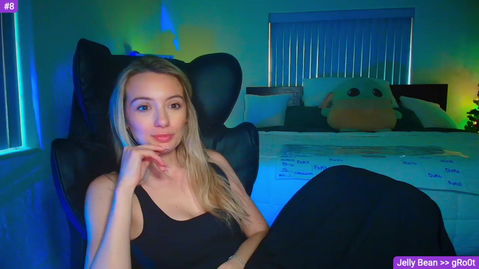 Gallery image thumbnail from Sammy_gray's myfreecams stream on, 04/21/2026, 04:00 image 1 of 20