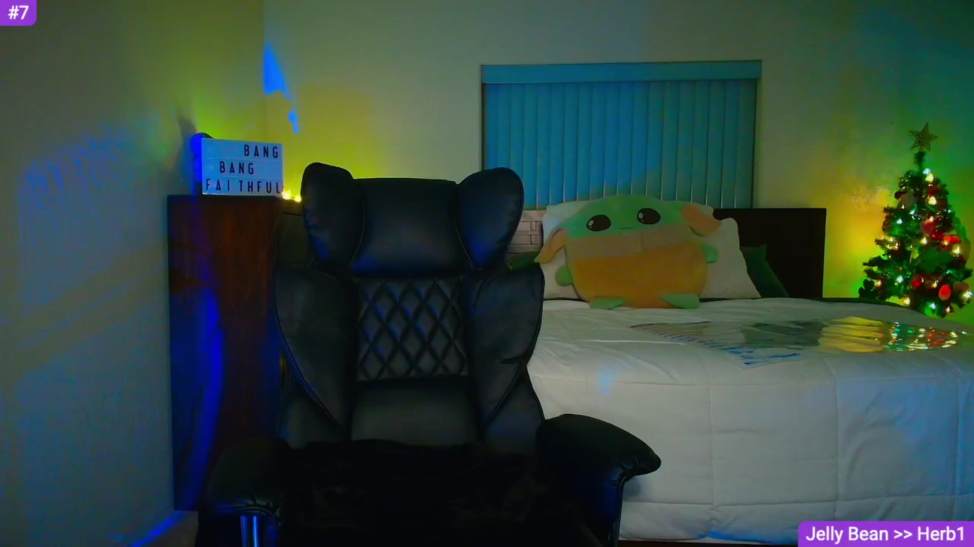 Gallery image thumbnail from Sammy_gray's myfreecams stream on, 04/23/2026, 04:22 image 14 of 20