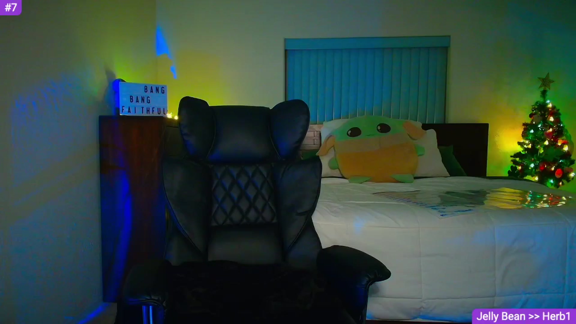 Gallery image thumbnail from Sammy_gray's myfreecams stream on, 04/23/2026, 04:22 image 15 of 20