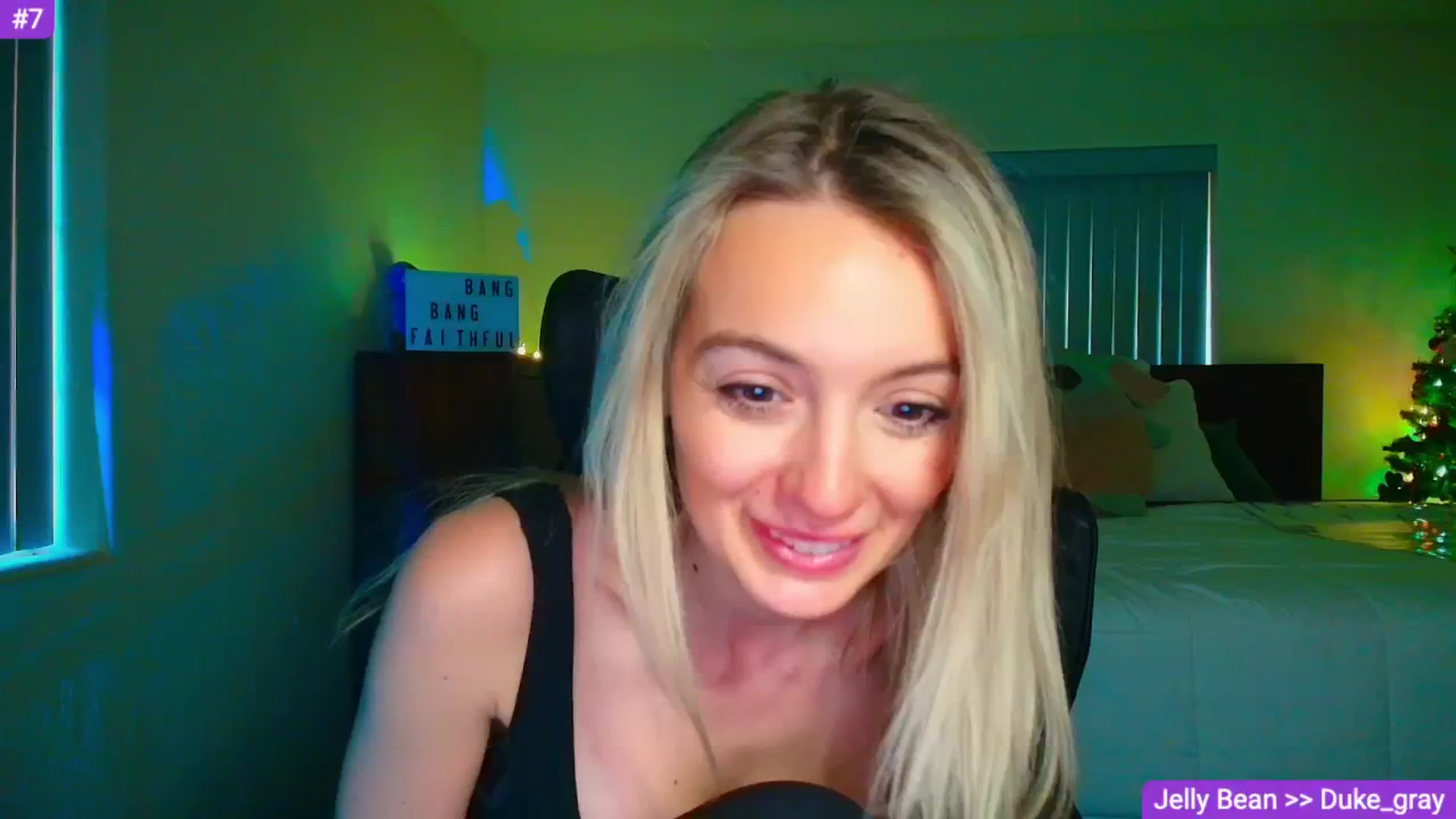 Gallery image thumbnail from Sammy_gray's myfreecams stream on, 04/24/2026, 02:21 image 2 of 20