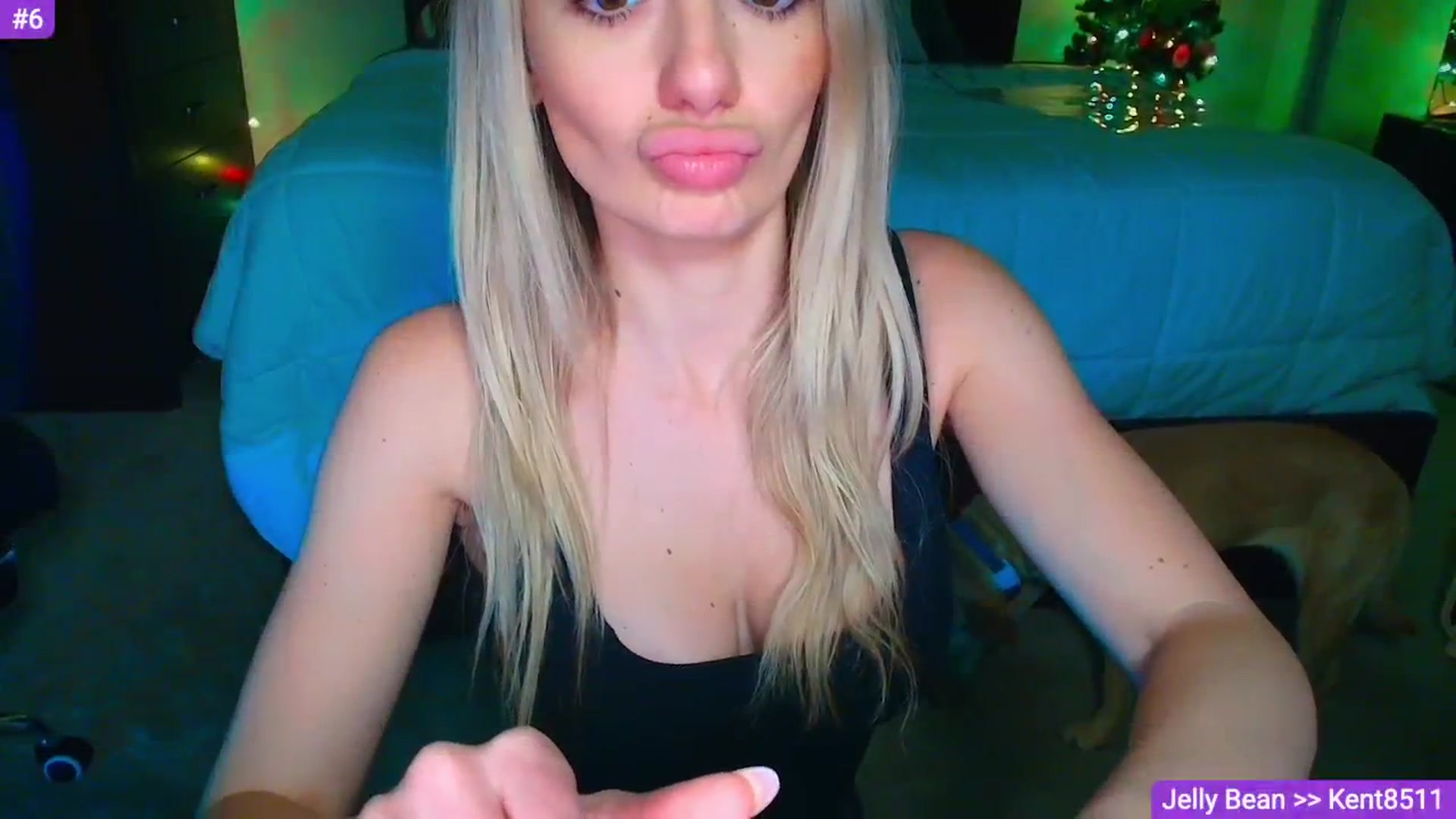 Gallery image thumbnail from Sammy_gray's myfreecams stream on, 04/24/2026, 07:10 image 7 of 20