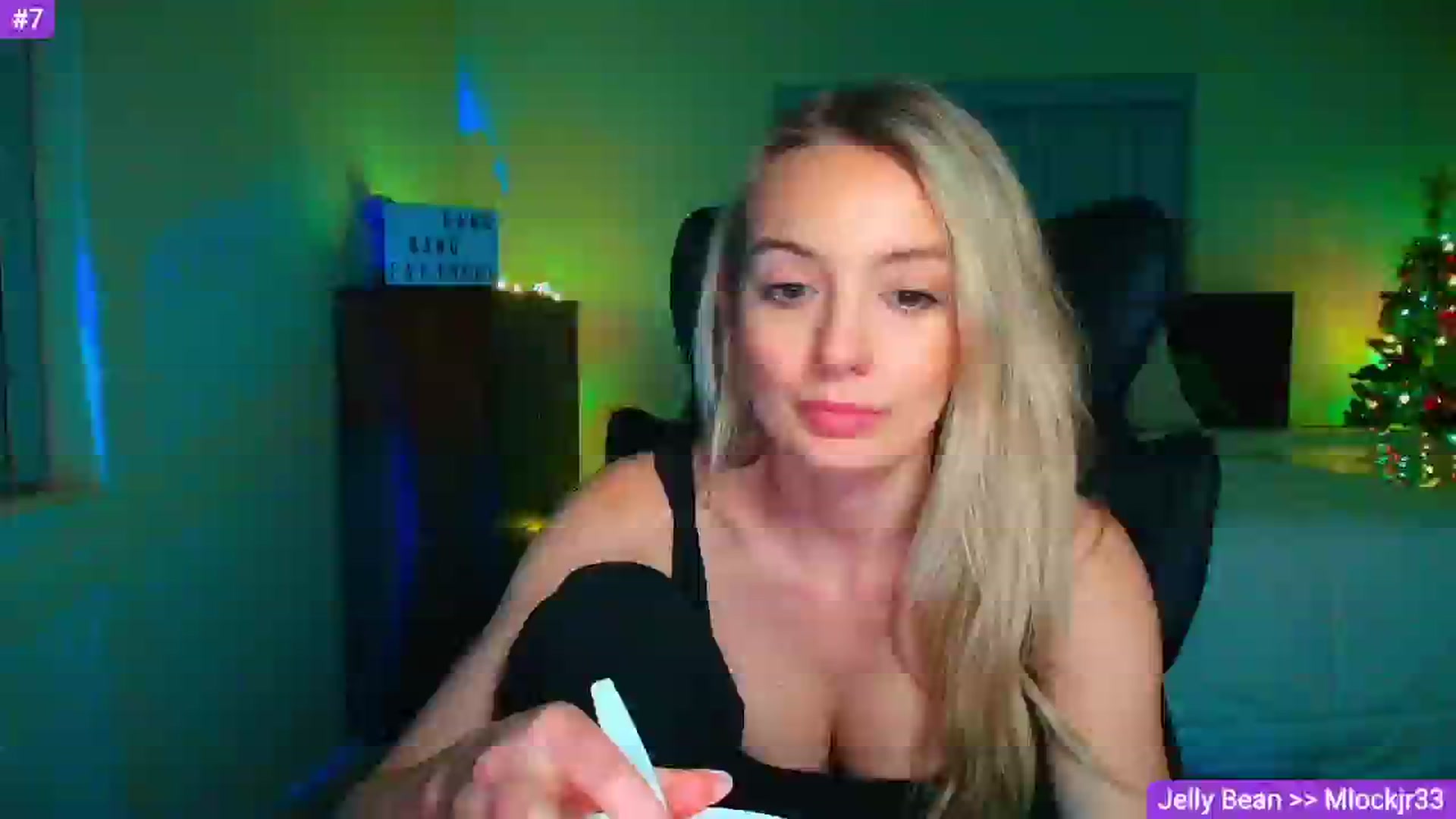 Gallery image thumbnail from Sammy_gray's myfreecams stream on, 04/24/2026, 07:10 image 1 of 20