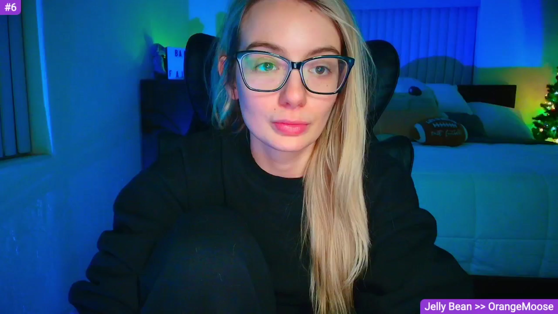 Gallery image thumbnail from Sammy_gray's myfreecams stream on, 04/27/2026, 05:10 image 19 of 20