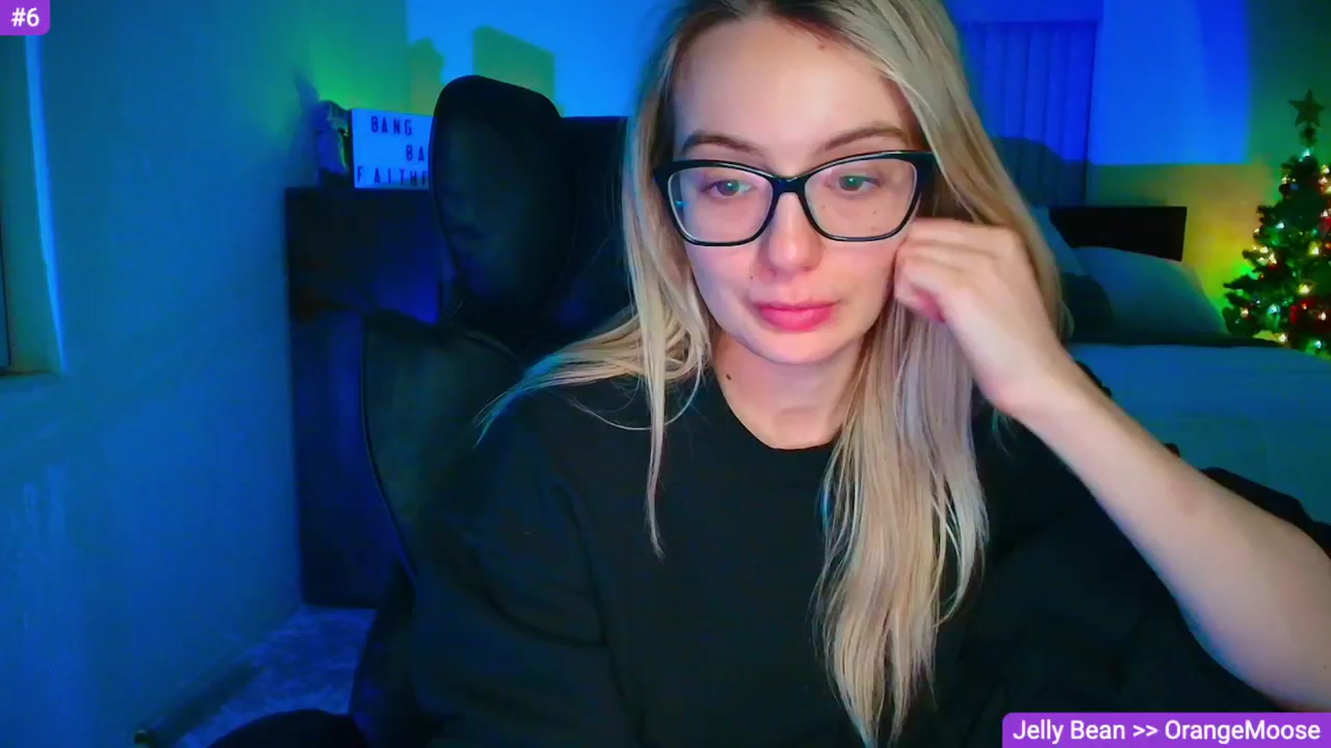 Gallery image thumbnail from Sammy_gray's myfreecams stream on, 04/27/2026, 05:38 image 8 of 20
