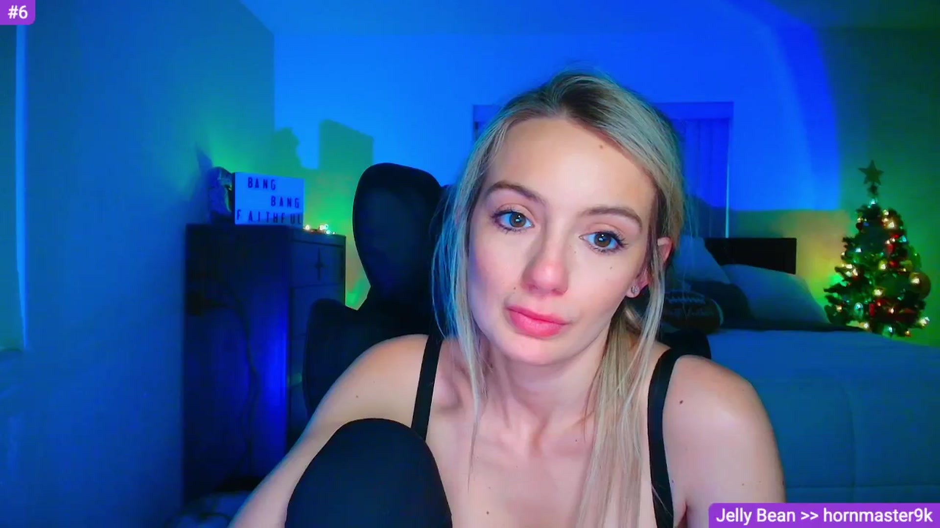 Gallery image thumbnail from Sammy_gray's myfreecams stream on, 04/28/2026, 04:06 image 11 of 20